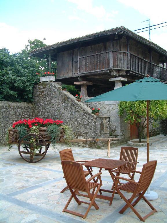 Hotel Aldama Golf Quintana de Llanes Exterior photo